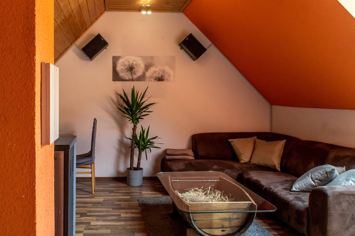 Ganze Wohnung, Apartment 'Moselglück' mit Bergblick, Wlan und Klimaanlage in Sankt Aldegund, Traben-Trarbach und Umbegung