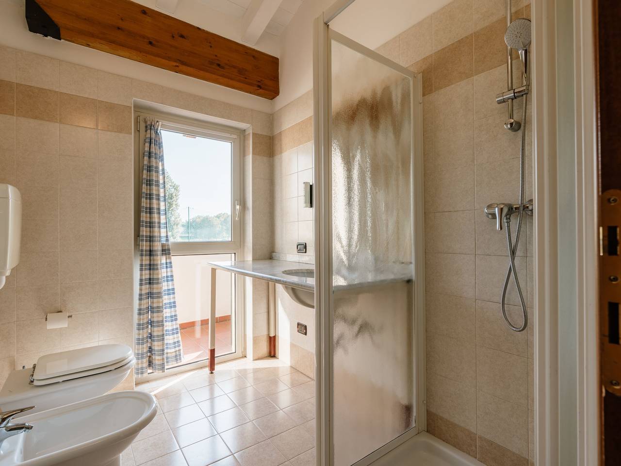 Ganze Wohnung, Il Colombaro in Salò, Gardasee-Berge