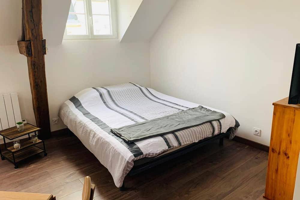 Ganze Wohnung, Penthouse-Komfort-Eigenes Badezimmer-Blick auf das Wahrzeichen in Caen, Caen und Umgebung