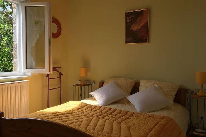 Location de vacances pour 4 personnes, avec jardin, animaux acceptés à Saint-Laurent-de-Terregatte - 2