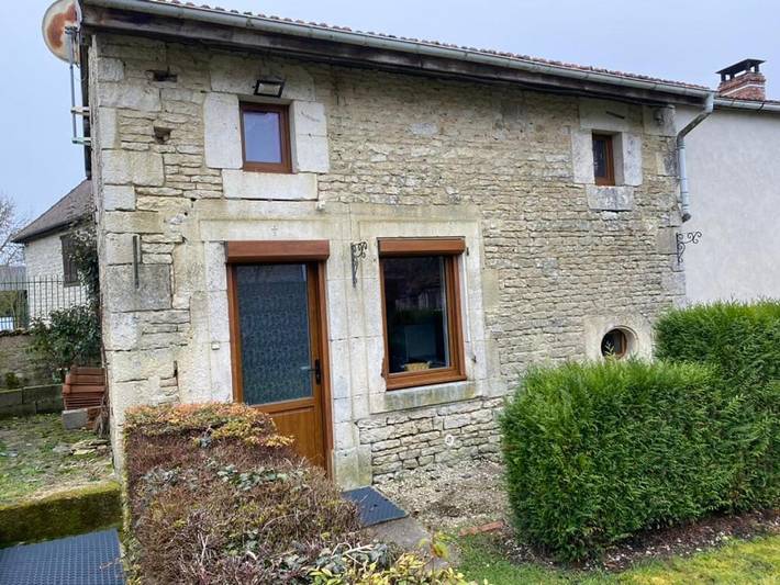 Location de vacances pour 2 personnes, avec jardin et vue à Rizaucourt-Buchey