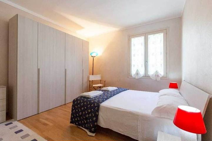 Ferienhaus für 8 Personen, mit Terrasse und Garten in Gardasee-Lombardei - 2