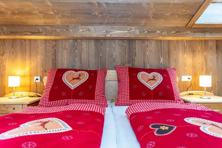 Ferienwohnung für 5 Personen, mit Balkon und Terrasse sowie Ausblick in Unken - 4