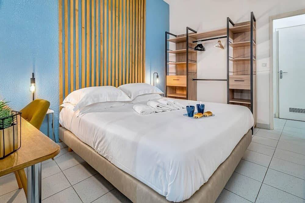 Ganze Wohnung, 🍀 Wohnung La Cigale | Les Nids de la Diane in Pertuis, Regionaler Naturpark Luberon