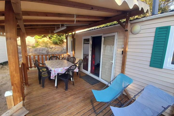 Camping pour 6 personnes à Ruoms