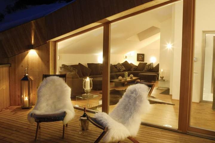 Chalet für 14 Personen, mit Whirlpool und Pool sowie Sauna
