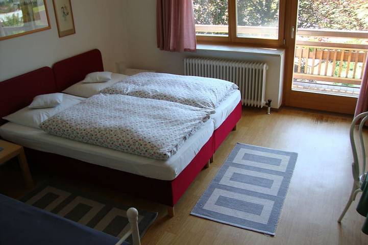 Ganze Wohnung, Ferienwohnung in Sonnenlage , Wellness u.Erlebnisbad nur  Fuß, Waldnähe, in Golling an der Salzach, Tennengau