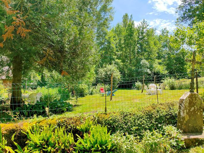 Gîte pour 10 personnes, avec jardin et terrasse dans l' Aveyron - 2