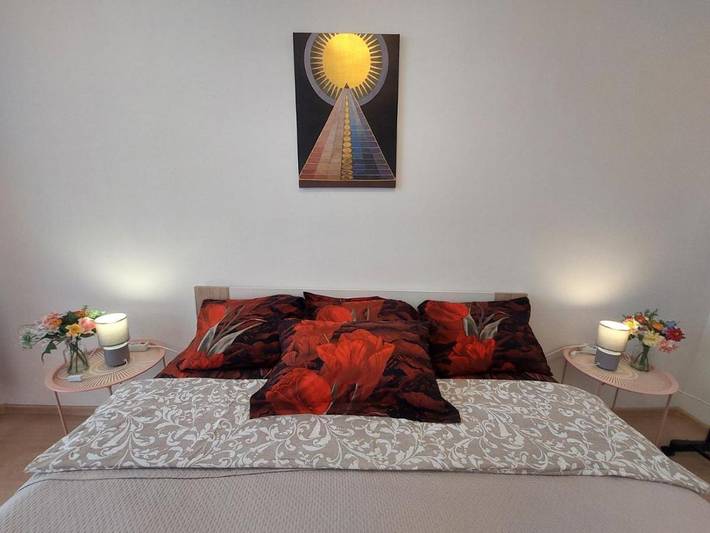 Ferienwohnung für 3 Personen, mit Ausblick und Balkon in Hradec Králové