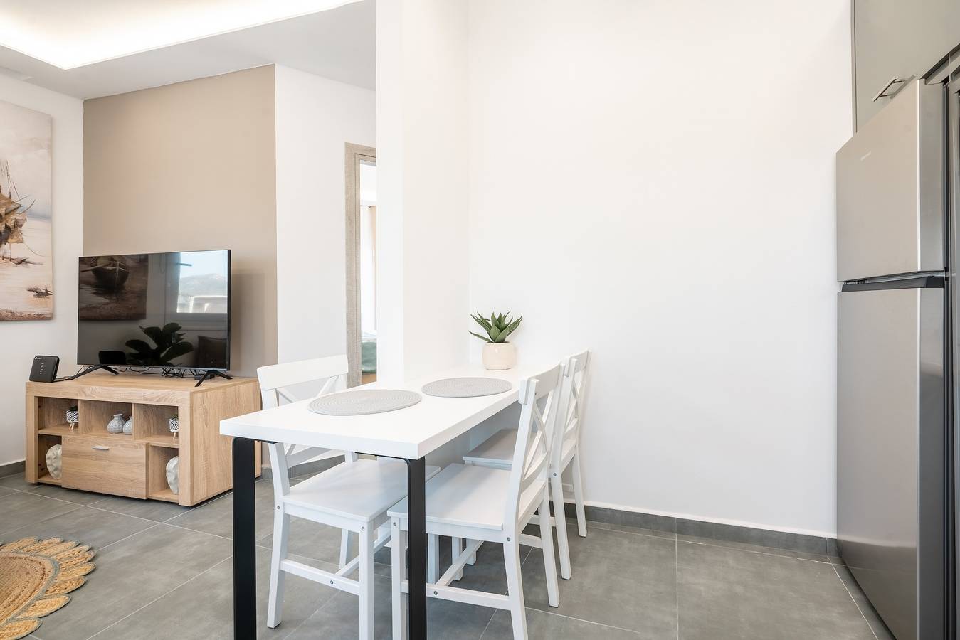 Hel lägenhet, Apartment 'Velvet  1' with Mountain View, Wi-Fi and Air Conditioning in Rhodos