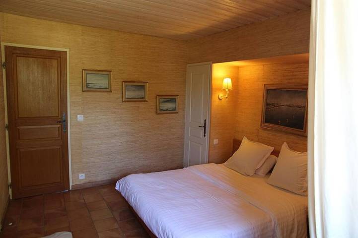 Location de vacances pour 8 personnes, avec piscine et jardin à Cavanac - 3