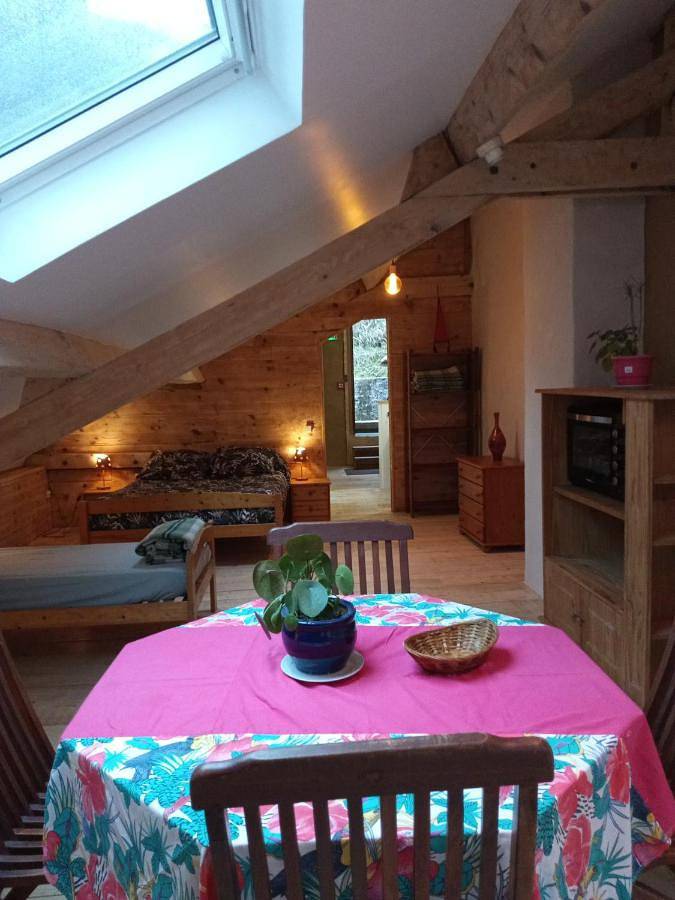 Appartement entier, Gîtes Estivade à Lourdios in Lourdios-Ichère, Béarn