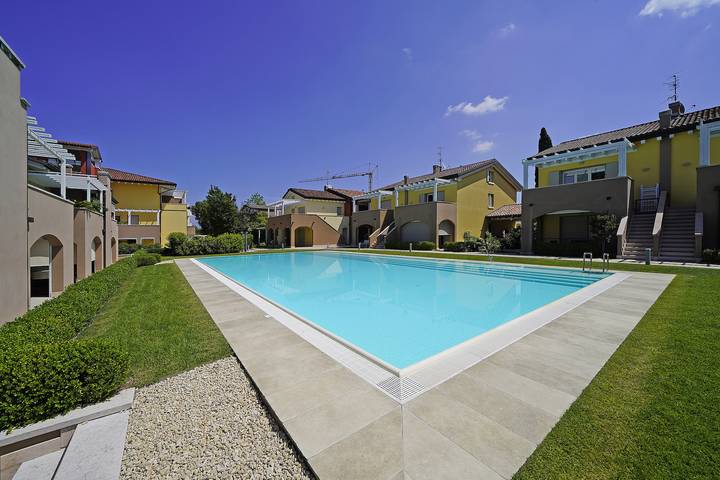 Appartement de vacances pour 4 personnes, avec jardin et piscine - 1