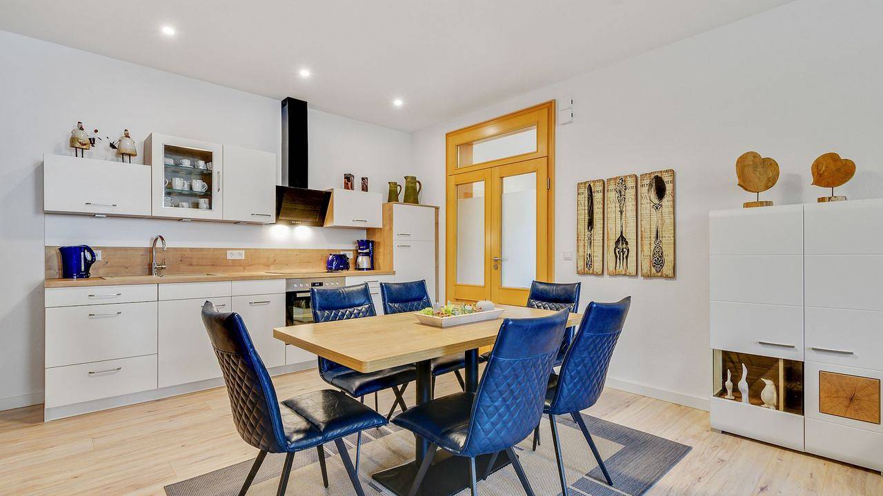 Ganze Ferienwohnung, Ferienwohnung für 8 Personen (150 m²) in Brilon in Brilon, Hochsauerlandkreis