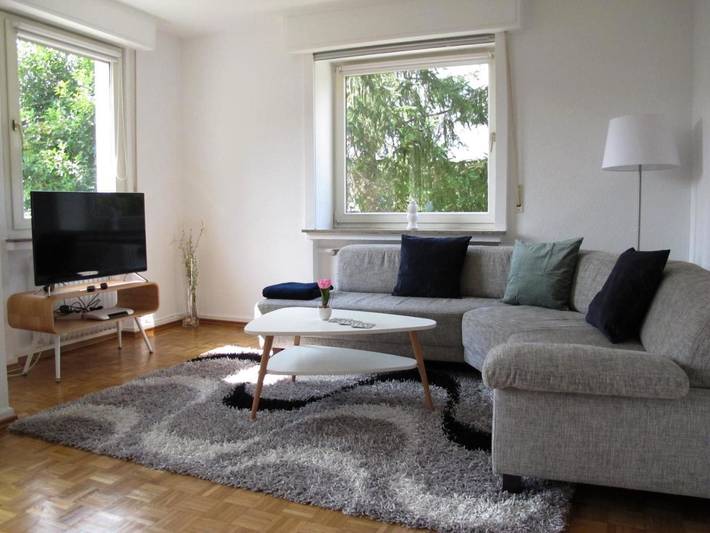 Ferienwohnung für 3 Personen, mit Ausblick und Garten in Bad Godesberg - 2