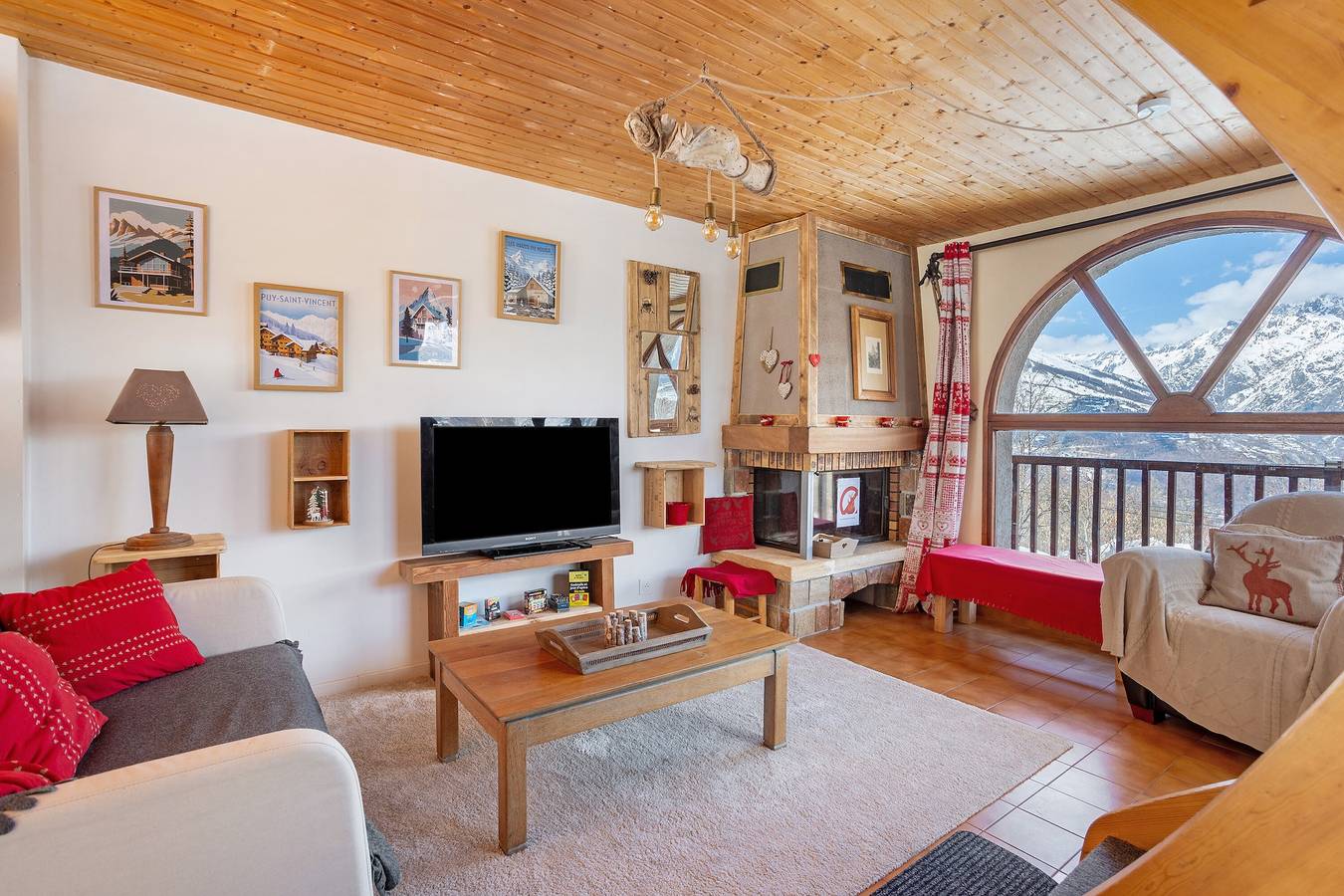 Appartement entier, Chalet de montagne (6 personnes) in Puy-Saint-Vincent, Parc national des Écrins