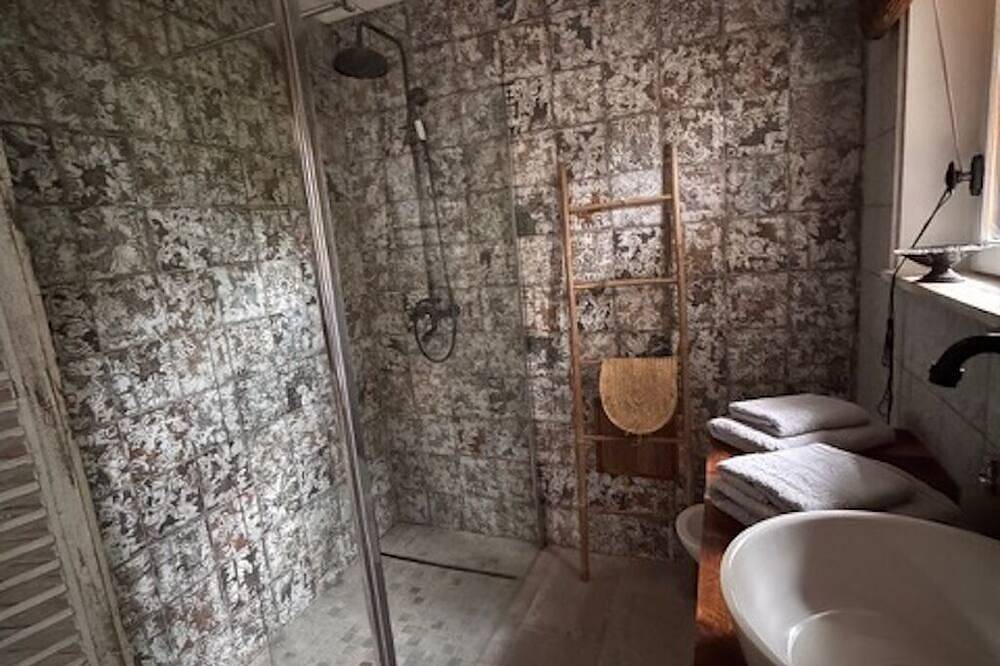 Camargue, authentic and refined charm in Gallician, Vauvert