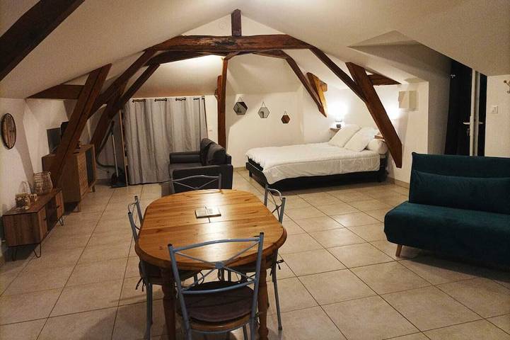 Gîte pour 4 personnes, avec jardin, animaux acceptés à Bournand