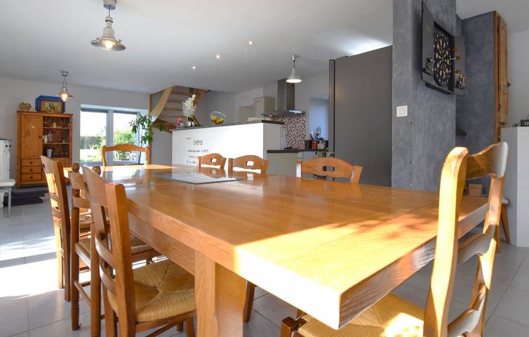 Appartement confortable avec jardin et WiFi près de la plage in Bricqueville-sur-Mer, Région de Coutances