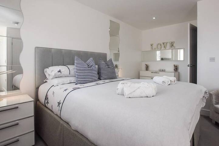 3 Bed in Ferryside in Ferryside, Carmarthenshire