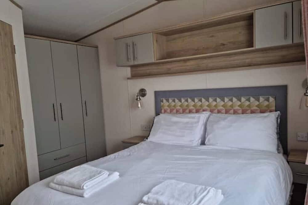Static Caravan next to the Beach & Nature Reserve in Felixstowe, Suffolk