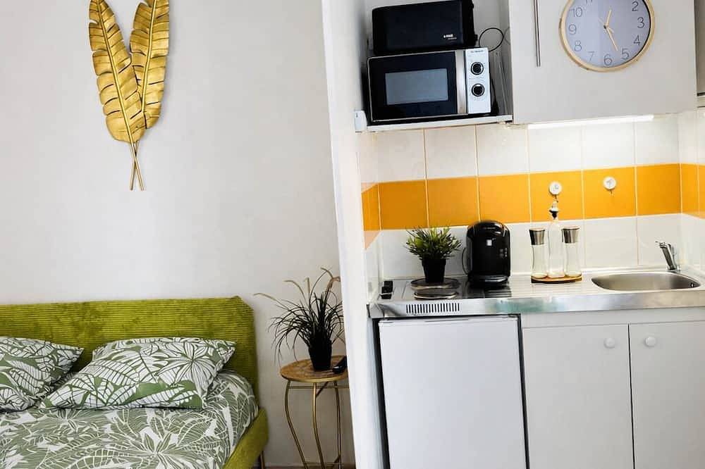 Ganze Wohnung, Cosy studio with terrace and garden Vauban 5 minutes from old port in Marseille, Marseille und Umgebung