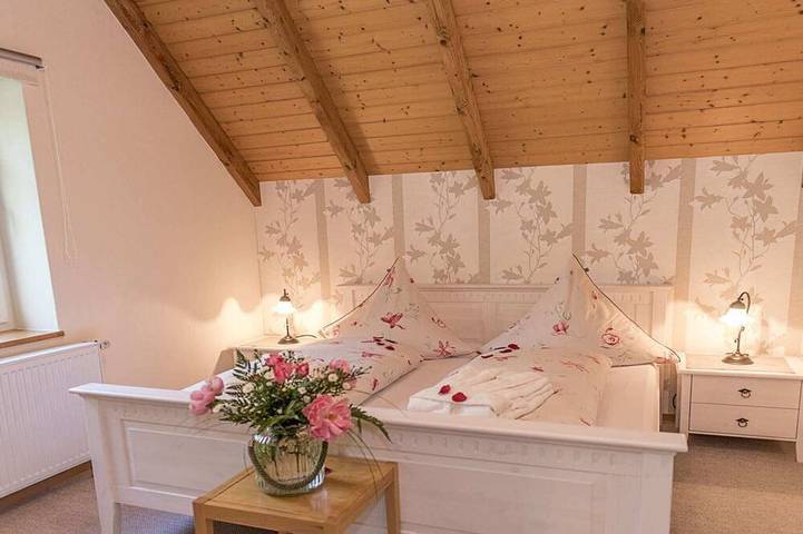Ferienhaus für 4 Personen, mit Pool und Sauna sowie Terrasse und Whirlpool in Südbrookmerland - 3