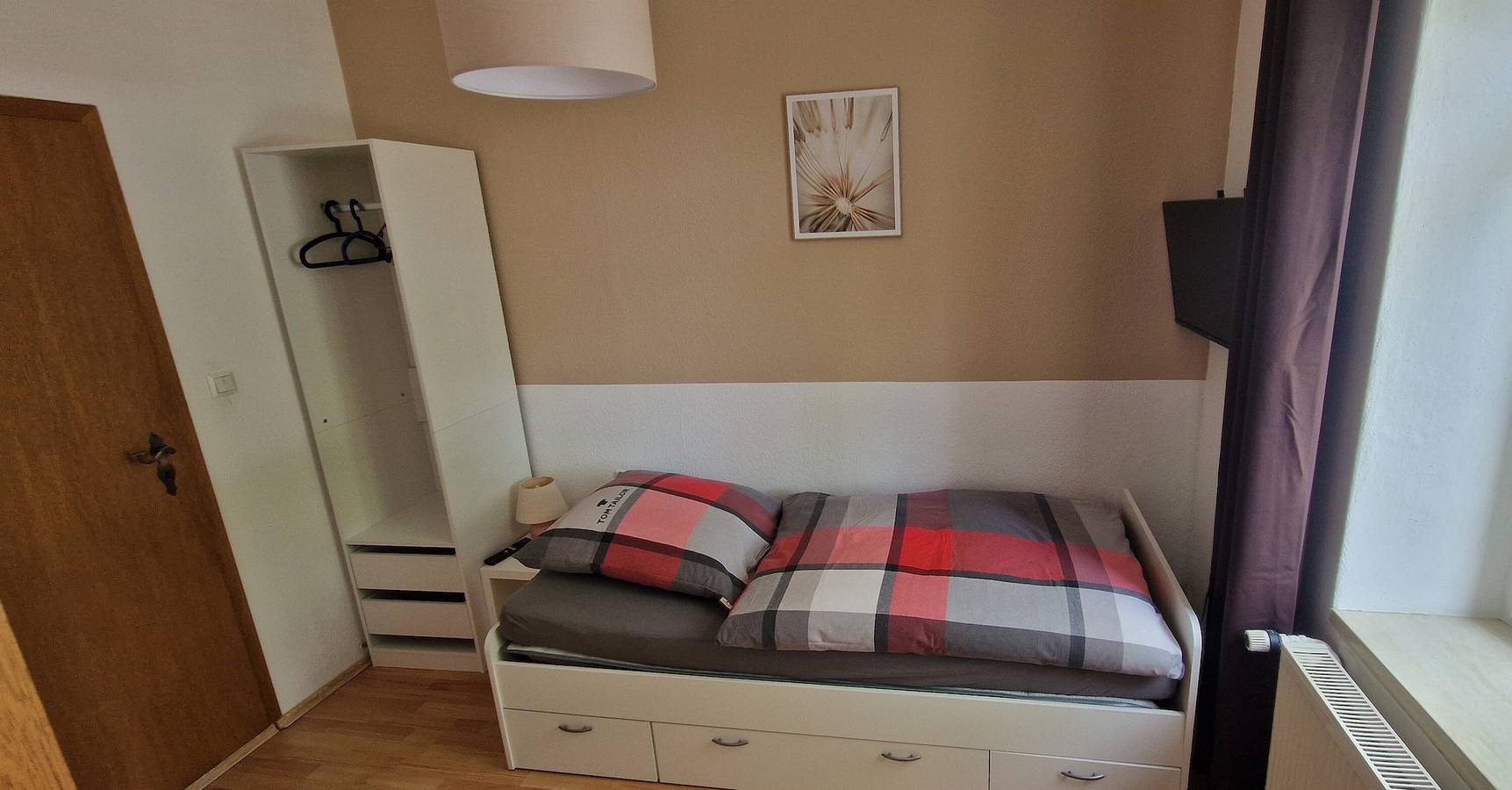 Ganze Wohnung, Ferienwohnung Am Hirtenplatz" mit gemeinsamer Terrasse und Wi-Fi in Freiberg, Chemnitz und Umgebung