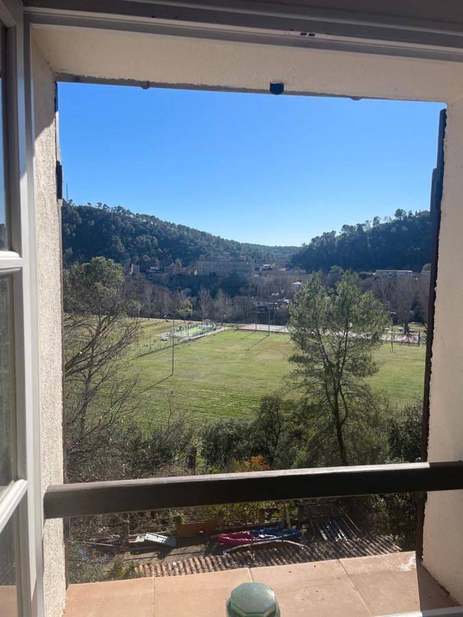 Appartement de vacances pour 4 personnes, avec terrasse ainsi que vue et jardin, animaux acceptés