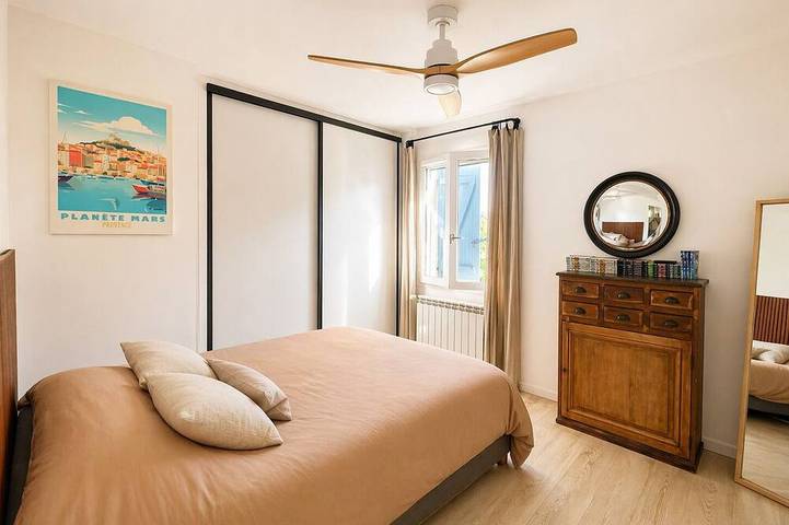 Location de vacances pour 8 personnes, avec Balcon et Jardin à Châteauneuf-le-Rouge - 3