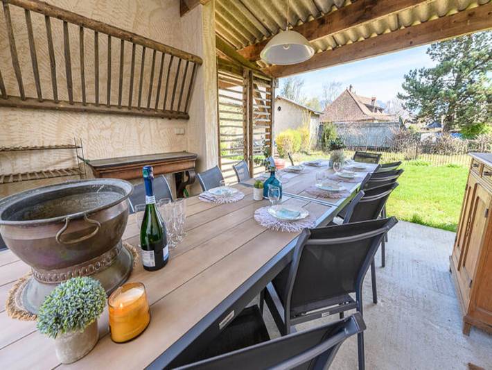 Gîte pour 14 personnes, avec balcon et jardin, adapté aux familles à Saint-Jorioz - 4
