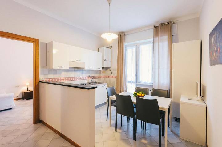 Gîte pour 5 personnes, avec terrasse à Noli - 3