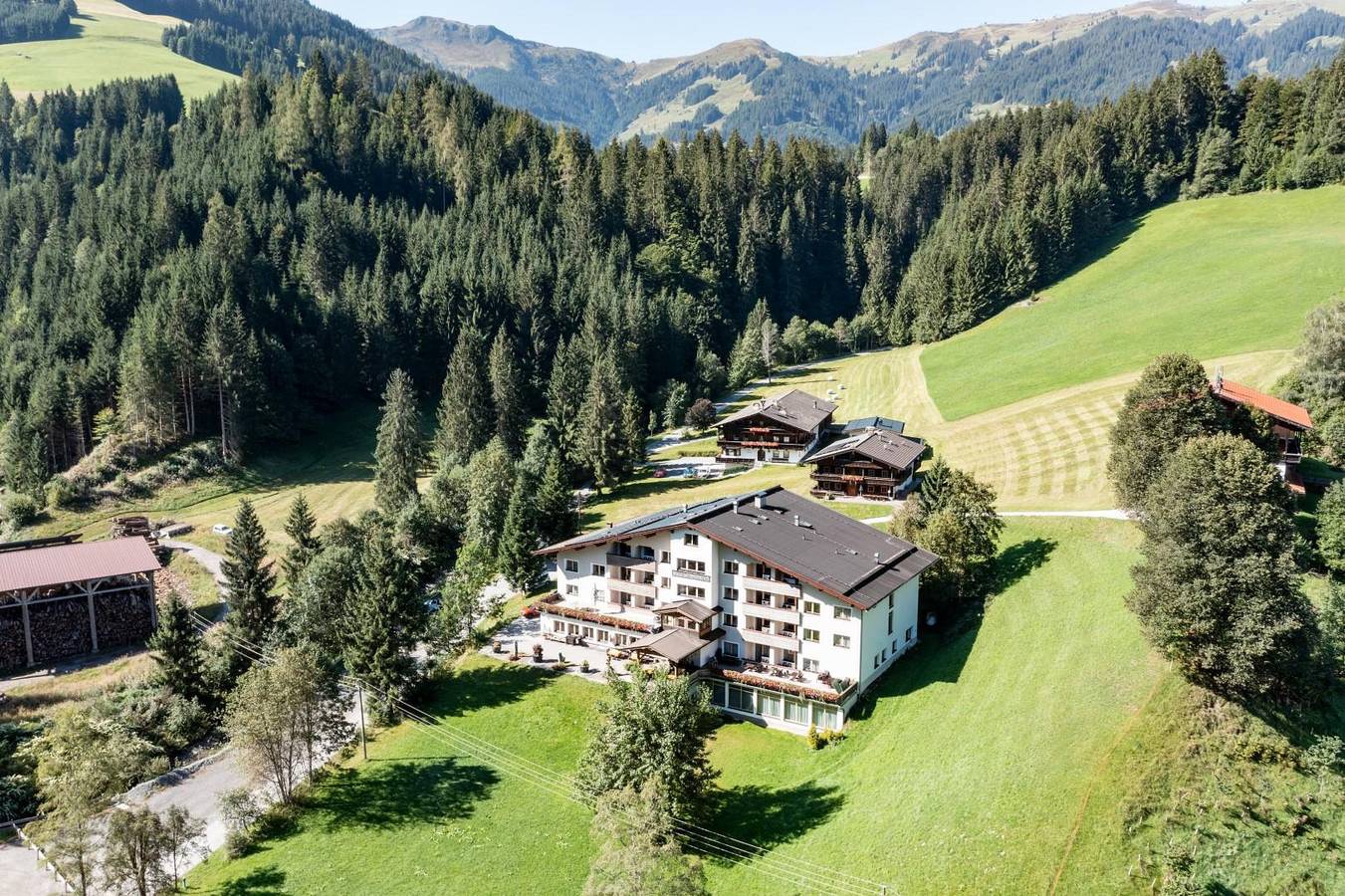 Doppelzimmer, Dusche, Wc, Balkon in Auffach, Wildschönau