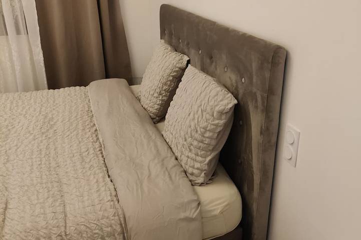 Location de vacances pour 6 personnes, avec jardin et balcon à Moyrazès - 2