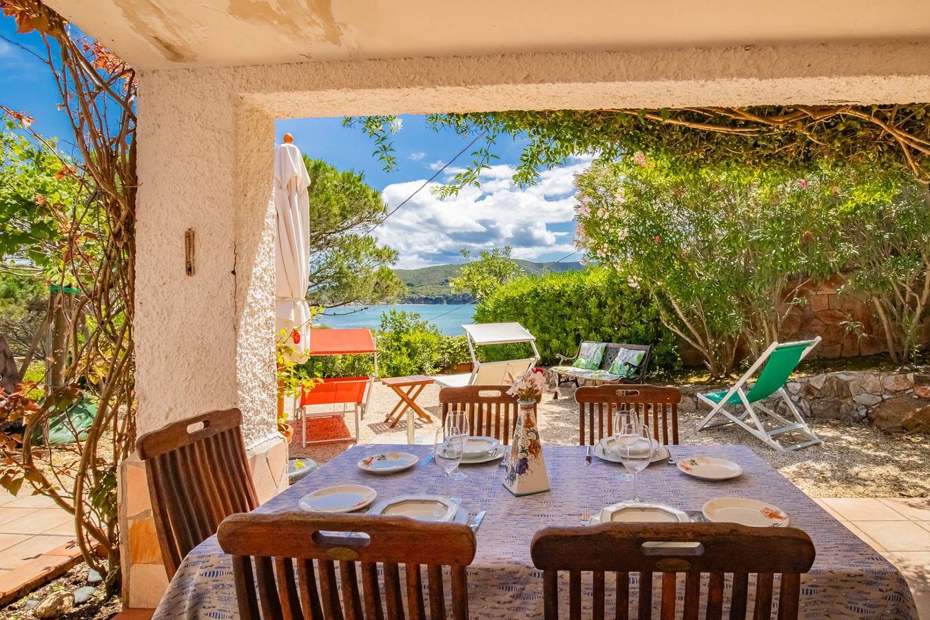 Villa für 4 Personen mit Terrasse in Lacona, Elba
