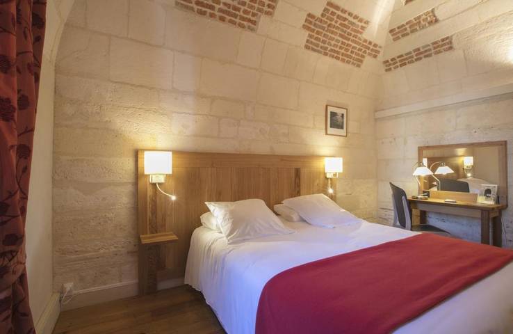Hôtel pour 2 personnes, avec jardin à Saintes