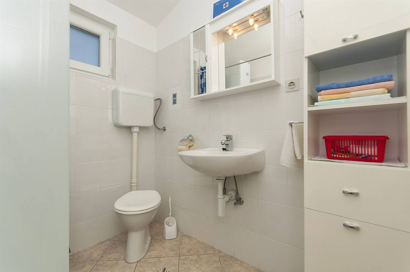 Ganze Wohnung, Apartments Srđan in Rogoznica, Šibenik-Knin