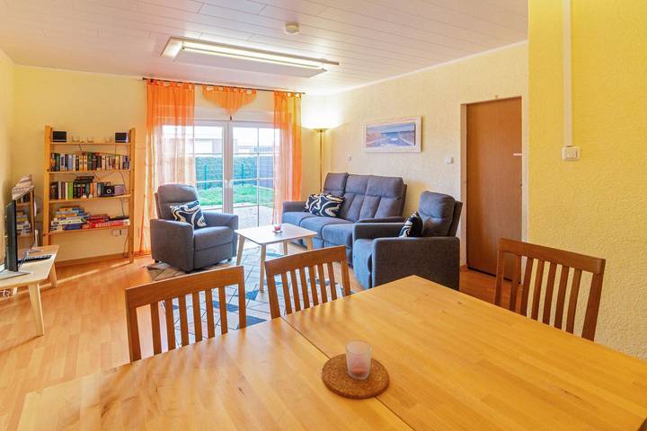 Ferienhaus für 6 Personen, mit Garten in Dornumersiel - 3