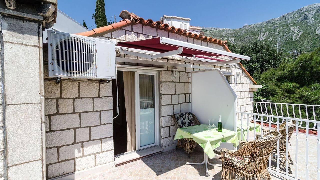 Ganze Ferienwohnung, Ferienwohnung für 2 Personen (16 m²) in Mlini in Mlini, Dubrovnik-Neretva