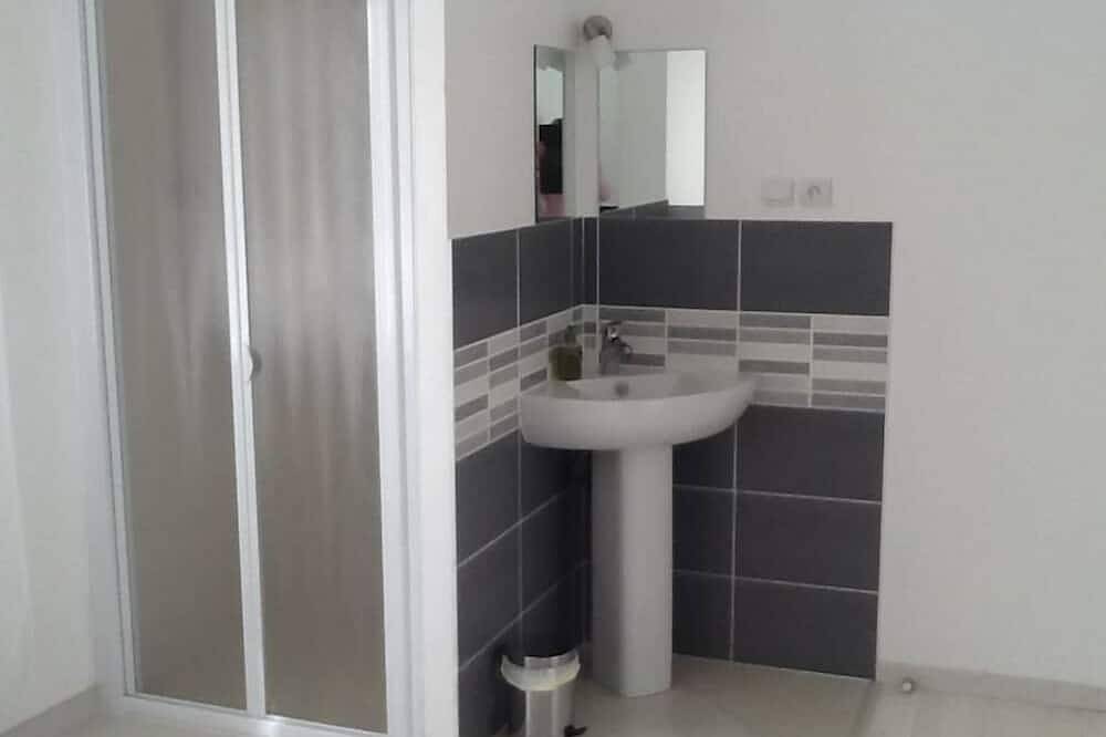 Casa / villa / chalet - Kerlouan in Kerlouan, Región de Brest