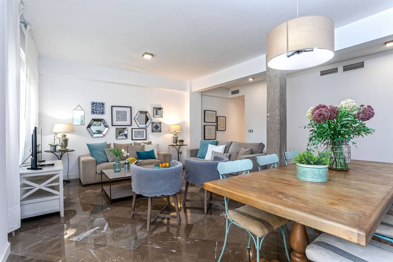 Entire apartment, Beauty 2Bd apart near Cathedral of Malaga. Litoral in Malaga Centro Historico, Malaga