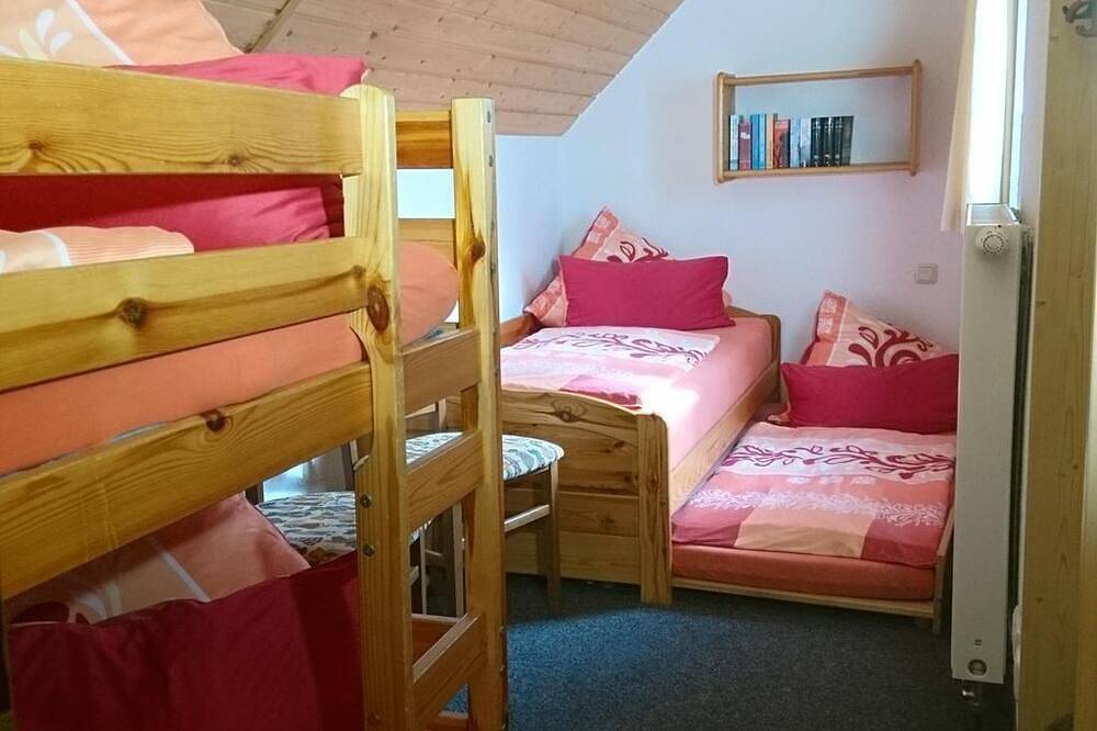 Ferienhaus Bauer - Ferienhaus, Dusche, Wc in Oberwiesenthal, Erzgebirge