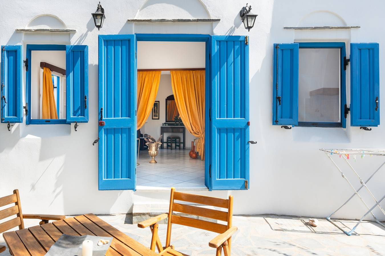 Apartment In A Hotel 'Sun Rock Boutique - Villa Begonia' with Private Terrace and Air Conditioning in Agios Prokopios, Cyclades