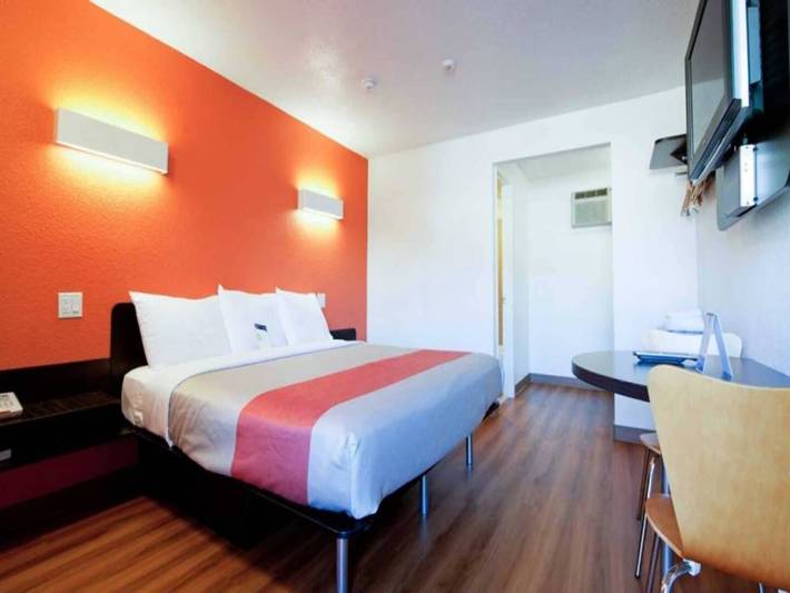 Apartamento entero, 1 cama king size | Movilidad | Bañera, Nsmk in Bremerton, Condado de Kitsap