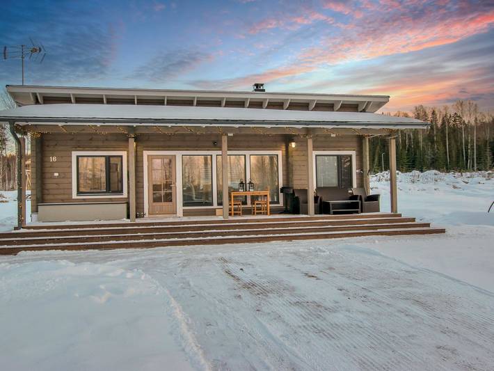 Log cabin for 4 people in Finland