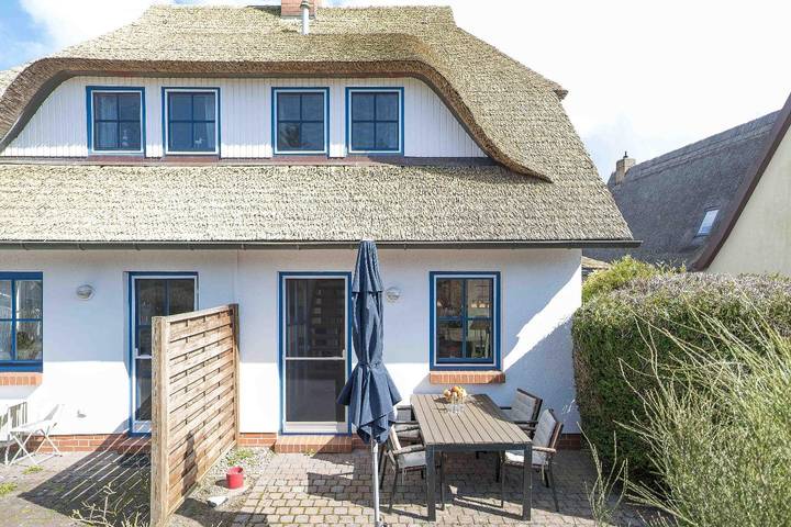 Ferienwohnung für 4 Personen, mit Terrasse, mit Haustier in Born a. Darß - 2