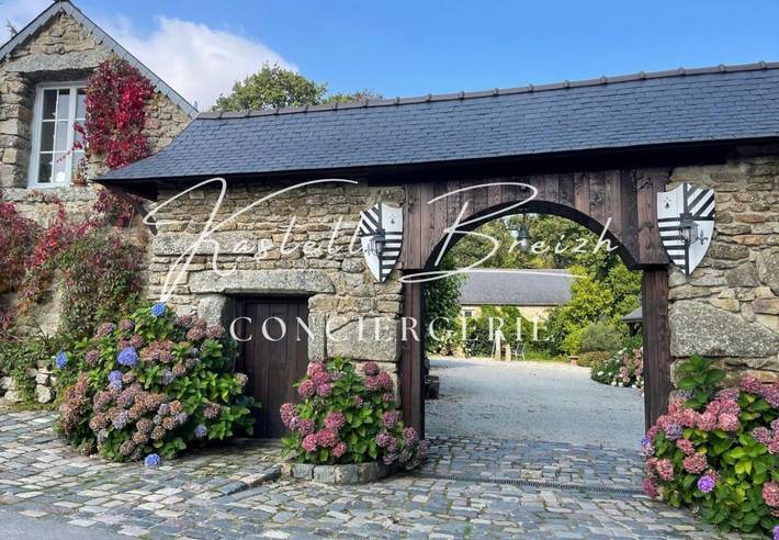 Location de vacances pour 4 personnes, avec jardin et vue à Saint-Gilles-Pligeaux