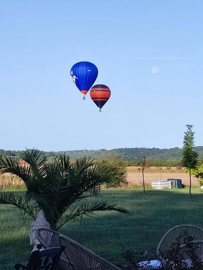 Location de vacances pour 5 personnes, avec jardin ainsi que vue et piscine à Castels - 3