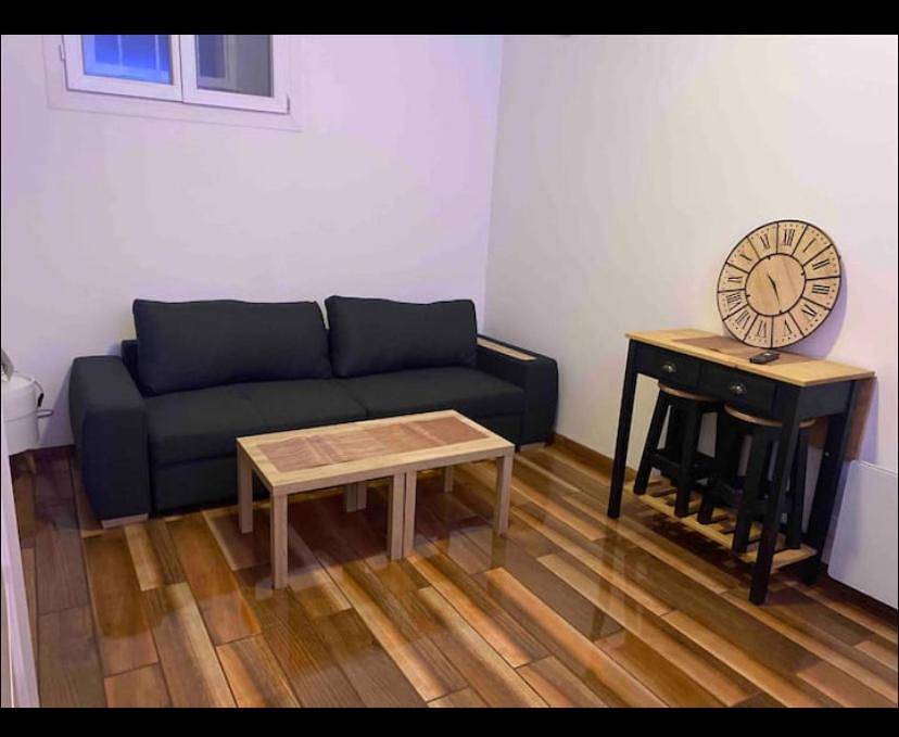 Appartement entier, Studio in Boujan-sur-Libron, Côte méditerranéenne (France)