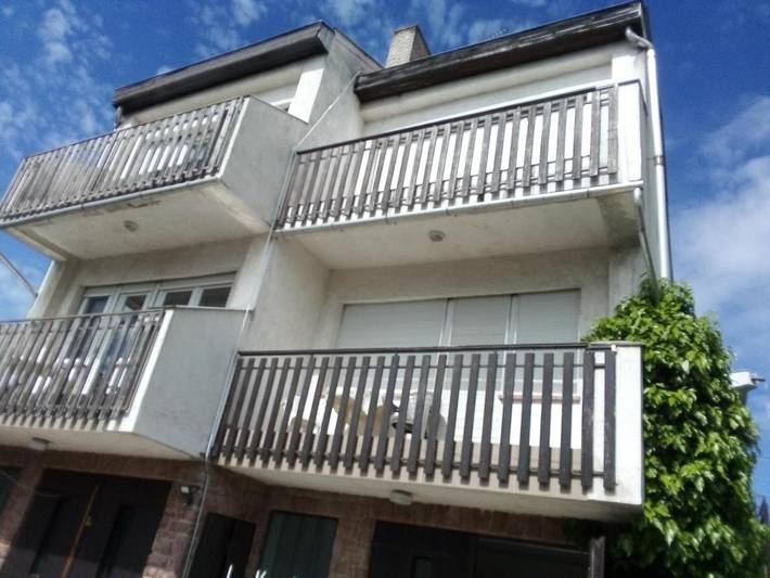 Ferienwohnung für 8 Personen, mit Garten und Ausblick sowie Seeblick in Balatonalmadi - 4